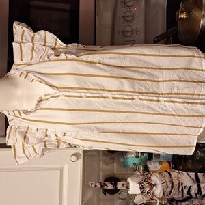 C womens Lauren Conrad casual button down ruffle sleeve shirt XL